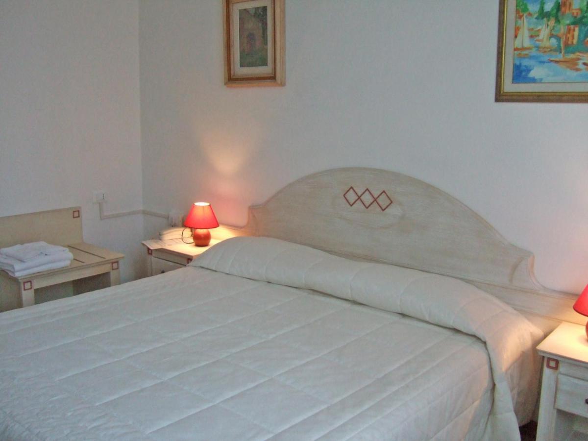 Hotel Roma Piombino Camera foto